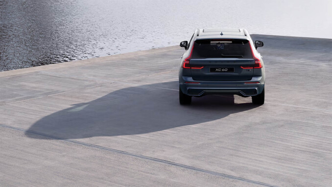 Volvo XC60 2.0 T8 455 PHEV Ultra Black Ed 5dr AWD Gtron [NI] Estate - Image 9